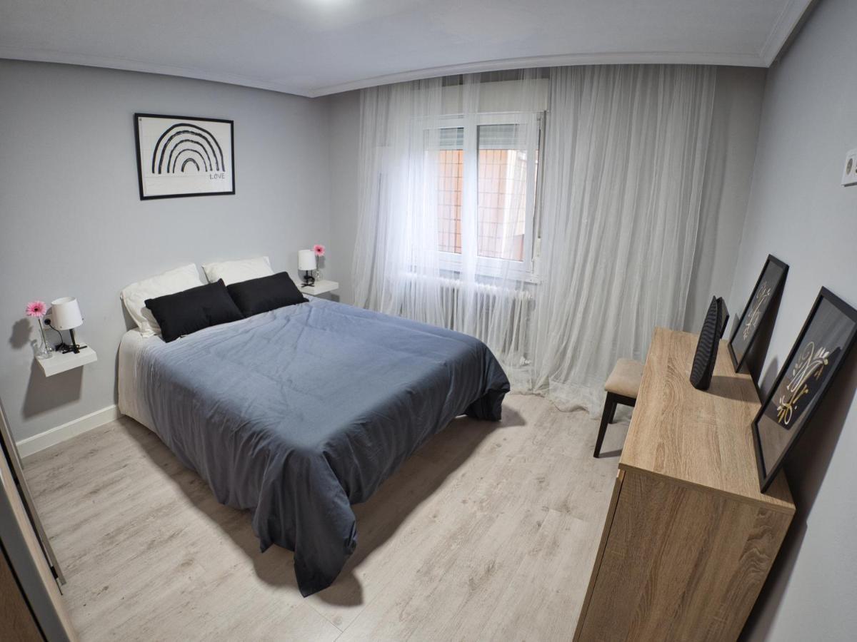Bonito Piso Villafria Oviedo Exterior photo